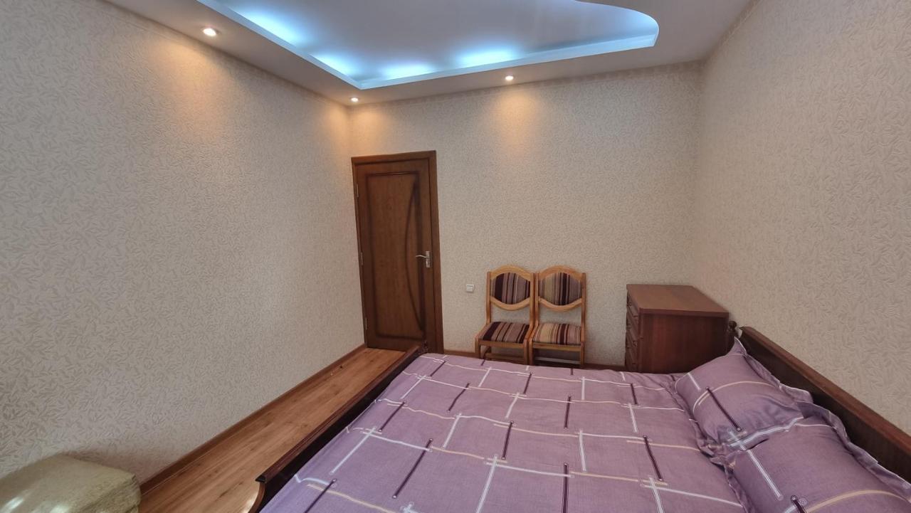 Cosy Appartment Taschkent Exterior foto